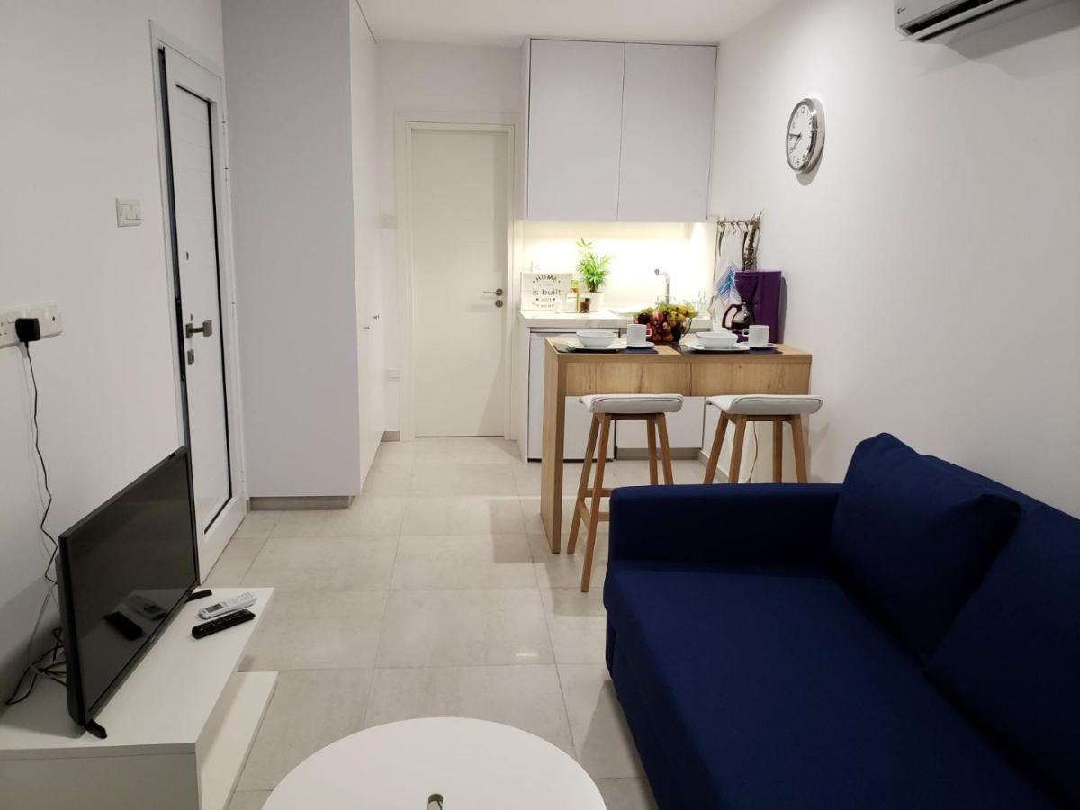 Modern & Cozy Studio W/ Backyard Near City Center Limassol Zewnętrze zdjęcie