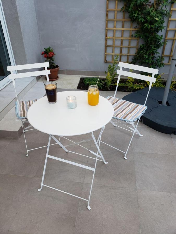 Modern & Cozy Studio W/ Backyard Near City Center Limassol Zewnętrze zdjęcie
